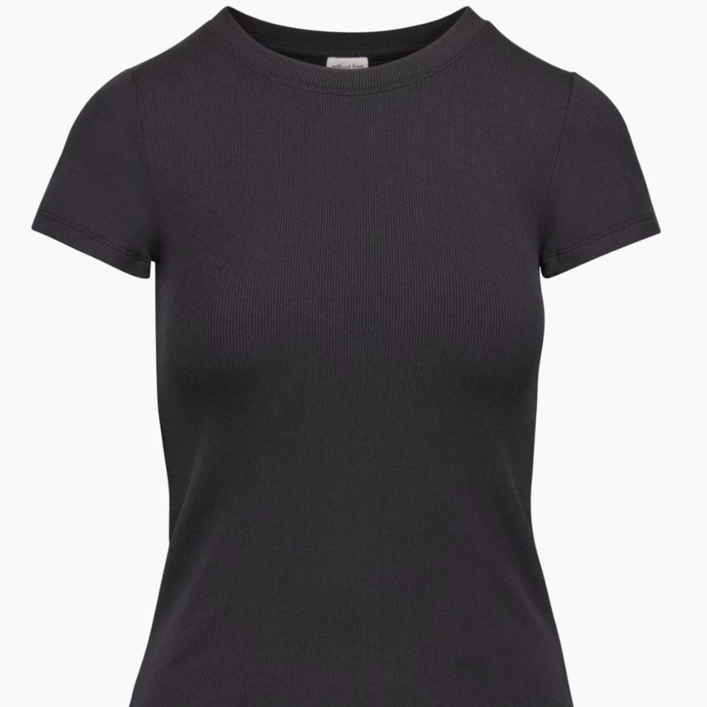 Aritzia Wilfred Free Go-To Hip T-Shirt, Black sz S